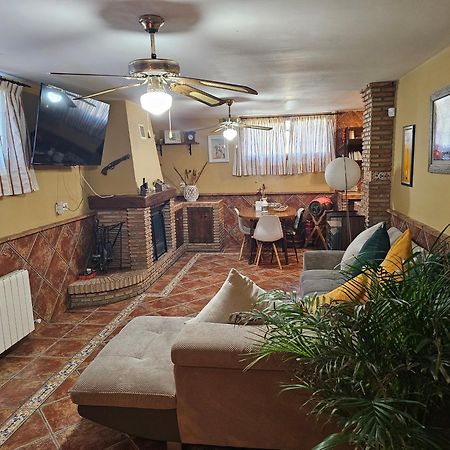 Apto-En El Bajo De La Casa-Estilo Rustico En Dílar Esterno foto