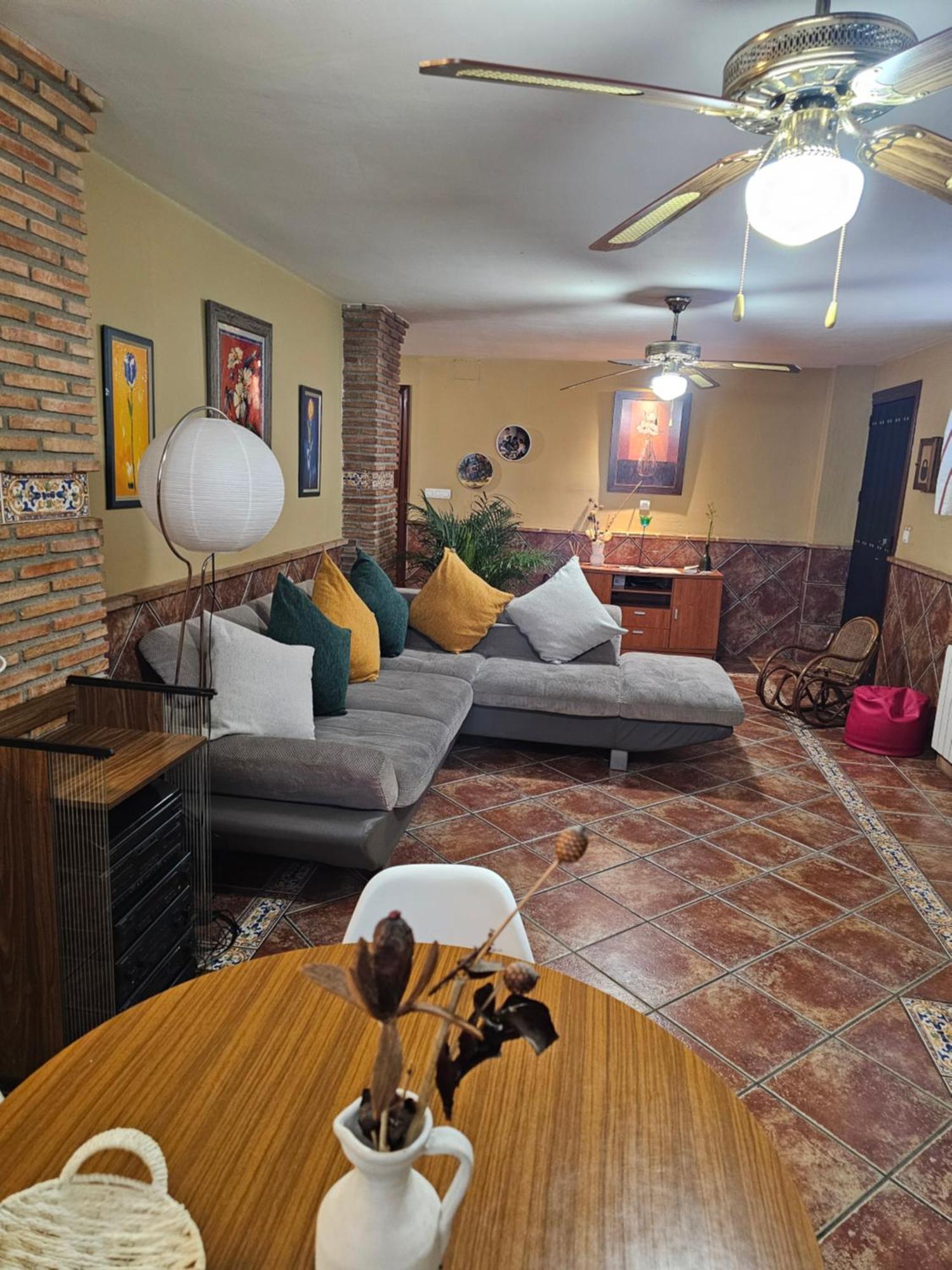 Apto-En El Bajo De La Casa-Estilo Rustico En Dílar Esterno foto